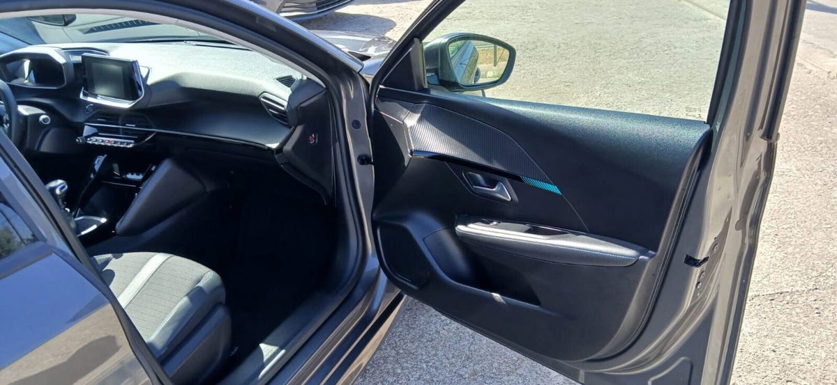 Peugeot 208 BlueHDi 100 Stop&Start 5 porte Allure (20)