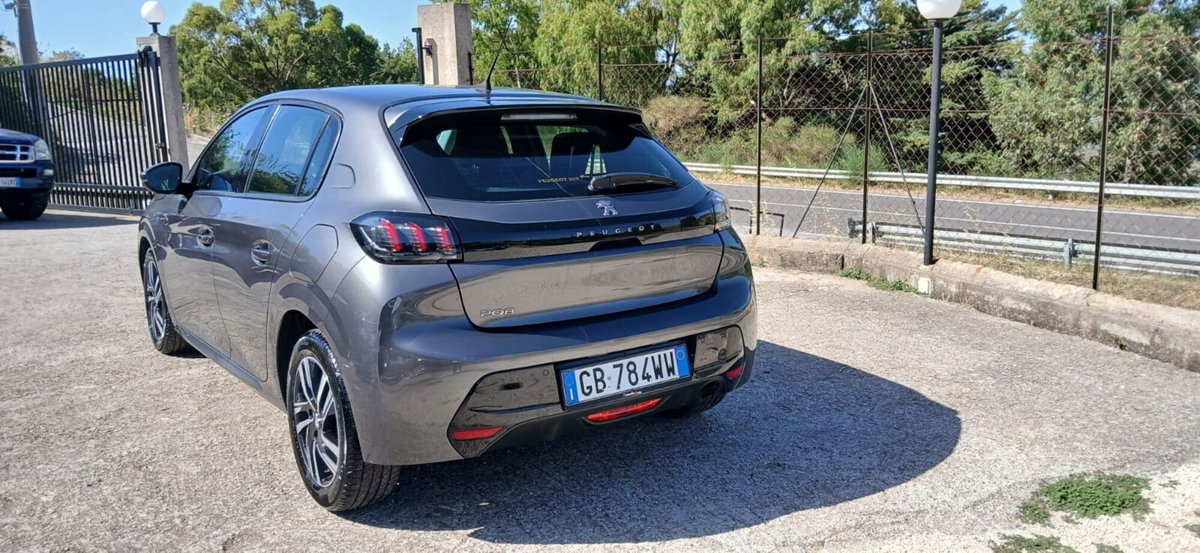 Peugeot 208 BlueHDi 100 Stop&Start 5 porte Allure (6)
