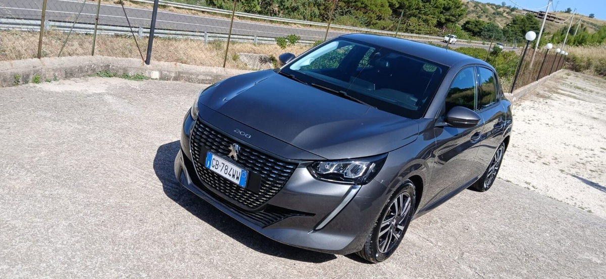 Peugeot 208 BlueHDi 100 Stop&Start 5 porte Allure (7)