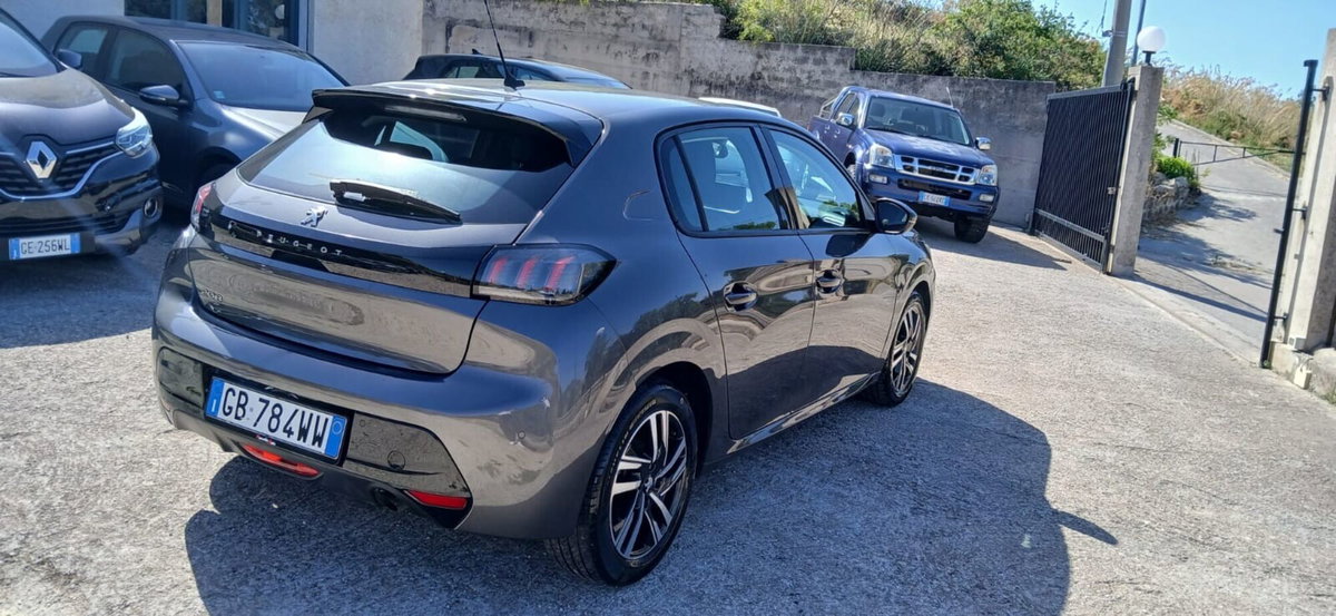 Peugeot 208 BlueHDi 100 Stop&Start 5 porte Allure (9)