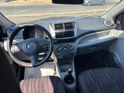 Nissan Pixo 1.0 5 porte Look (12)