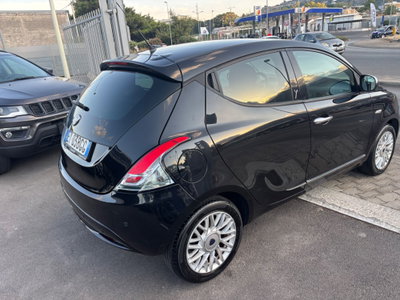 Lancia Ypsilon 1.3 MJT 16V 95 CV 5 porte S&S Gold (6)