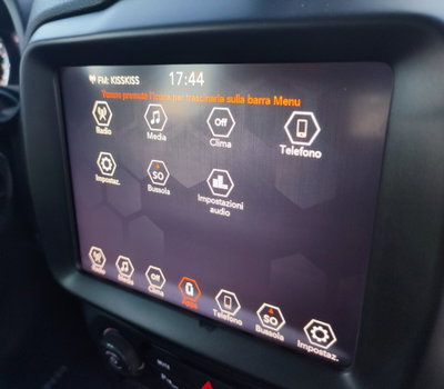 Jeep Renegade 1.6 Mjt 130 CV Limited (11)