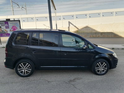 Volkswagen Touran TDI 105CV DPF Trendline (8)