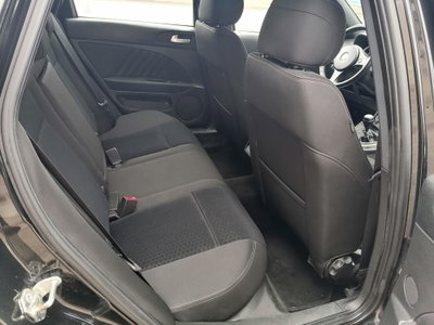 Alfa Romeo 159 SportWagon 2.0 JTDm 136 CV Sportwagon Distinctive (15)