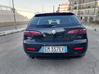 Alfa Romeo 159 SportWagon 2.0 JTDm 136 CV Sportwagon Distinctive (4)