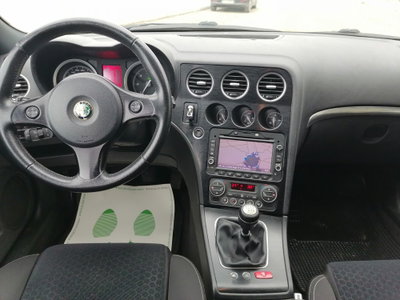 Alfa Romeo 159 SportWagon 2.0 JTDm 136 CV Sportwagon Distinctive (9)