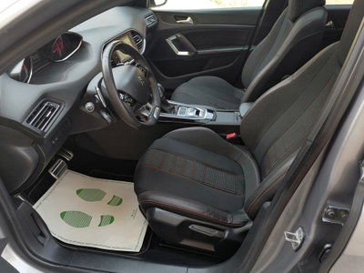 Peugeot 308 SW BlueHDi 120 S&S EAT6 GT Line (9)