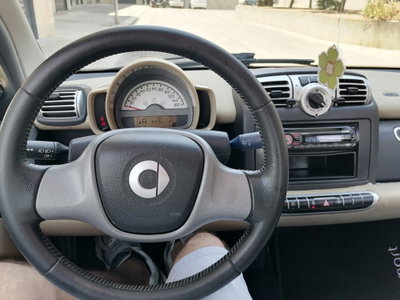 smart Fortwo 1000 52 kW MHD coupé pulse (14)