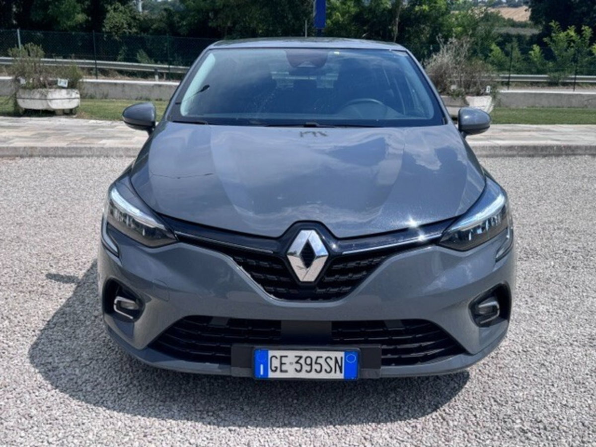 Renault Clio TCe 12V 100 CV GPL 5 porte Business (2)