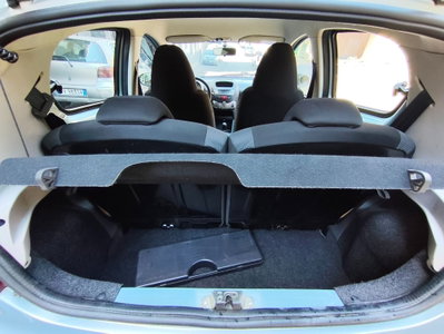 Toyota Aygo 1.0 12V VVT-i 5 porte Sol (13)