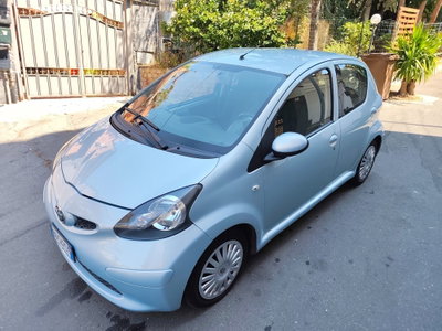 Toyota Aygo 1.0 12V VVT-i 5 porte Sol (7)