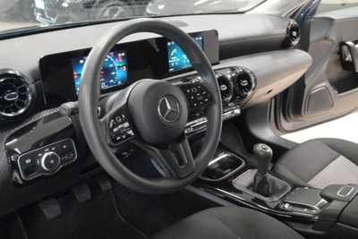 Mercedes-Benz Classe A 180 d Business (12)