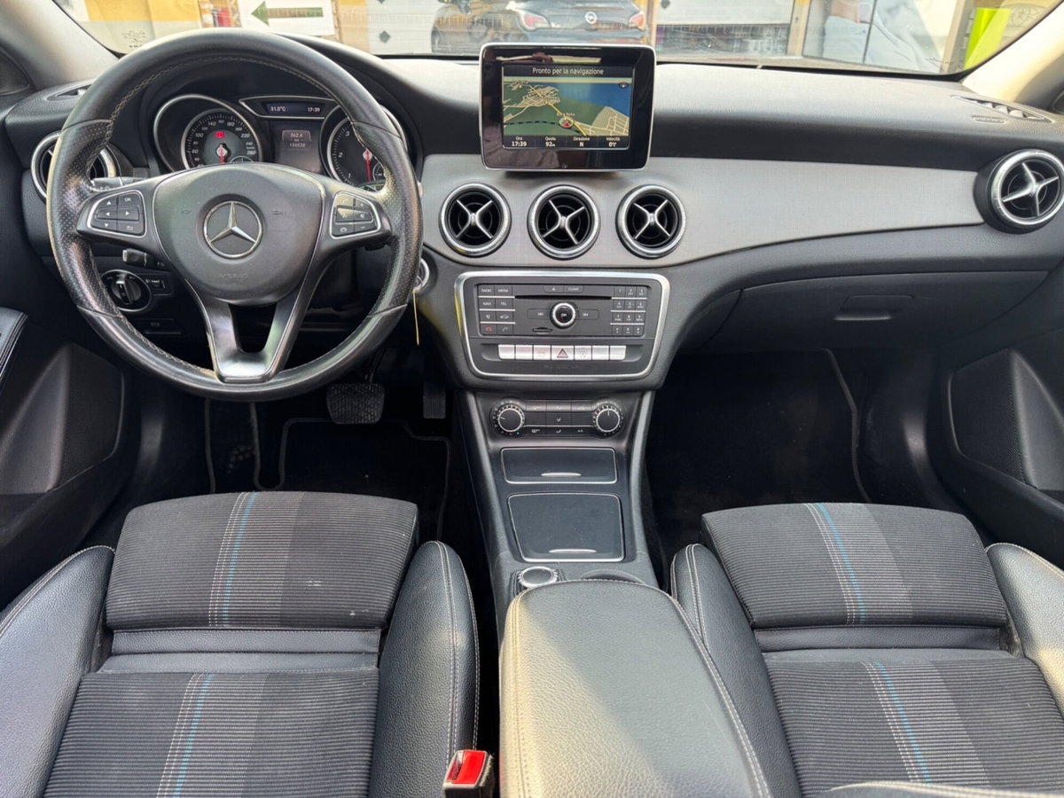 Mercedes-Benz CLA Shooting Brake 200 d 4Matic Automatic Sport (11)