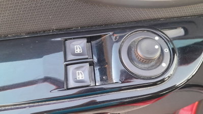 Renault Clio 1.5 dCi 8V 75CV 5 porte Wave (15)