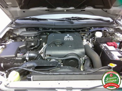 Mitsubishi L200 2.5 DI-D/136CV DC Invite DPF (14)