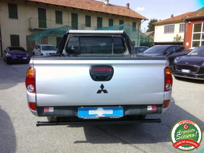 Mitsubishi L200 2.5 DI-D/136CV DC Invite DPF (4)