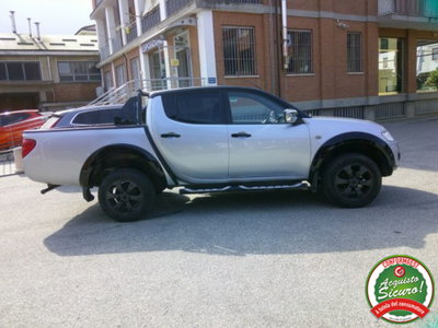 Mitsubishi L200 2.5 DI-D/136CV DC Invite DPF (6)