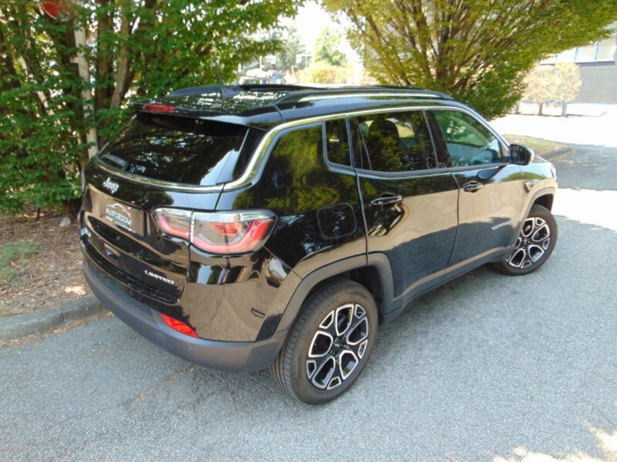 Jeep Compass 2.0 Multijet II aut. 4WD Limited (10)