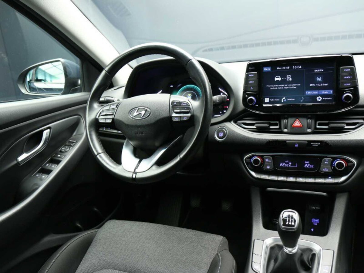 Hyundai i30 Fastback 1.0 T-GDI iMT 48V Prime (18)
