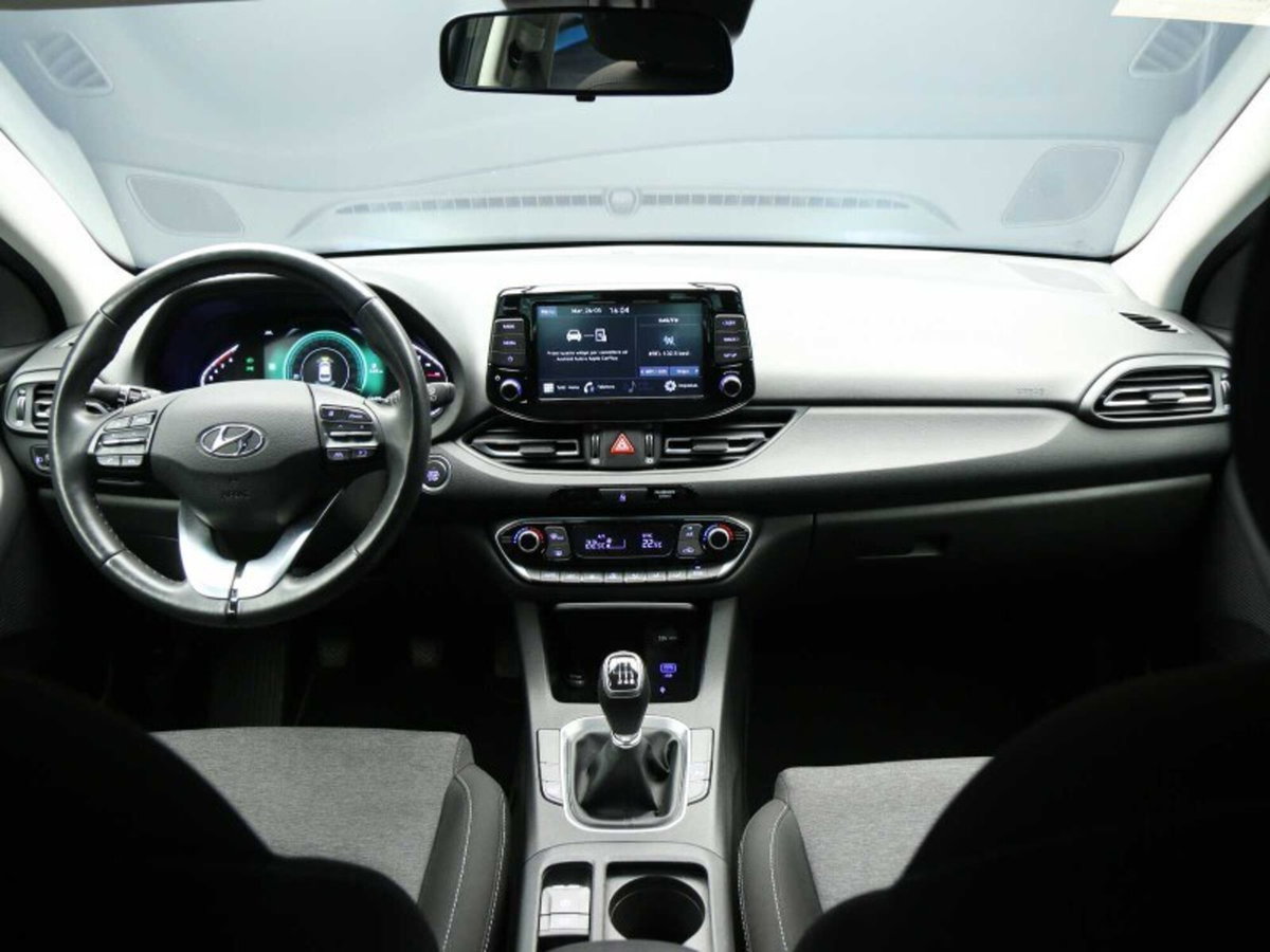 Hyundai i30 Fastback 1.0 T-GDI iMT 48V Prime (19)