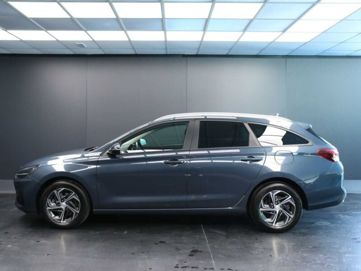 Hyundai i30 Fastback 1.0 T-GDI iMT 48V Prime (7)