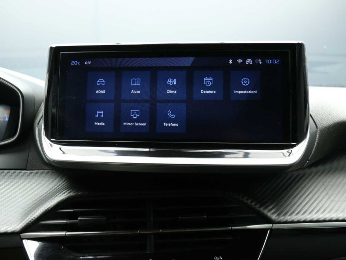 Peugeot 2008 1.2 turbo Allure 100cv (20)