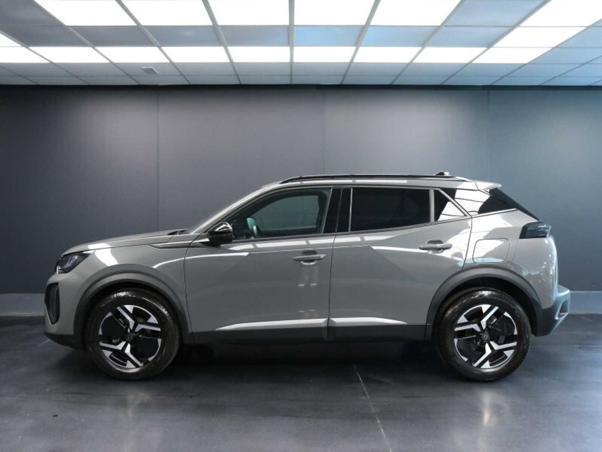 Peugeot 2008 1.2 turbo Allure 100cv (7)