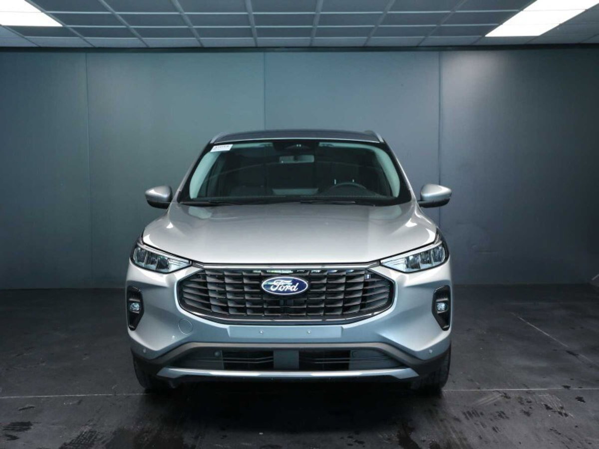 Ford Kuga 2.5 full hybrid Titanium 2wd 180cv auto (2)