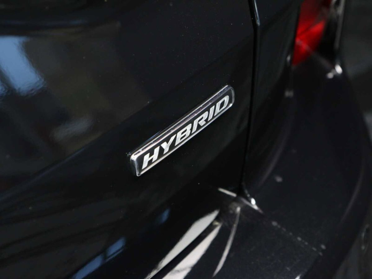Ford Kuga 2.5 full hybrid ST-Line X 2wd 180cv auto (10)