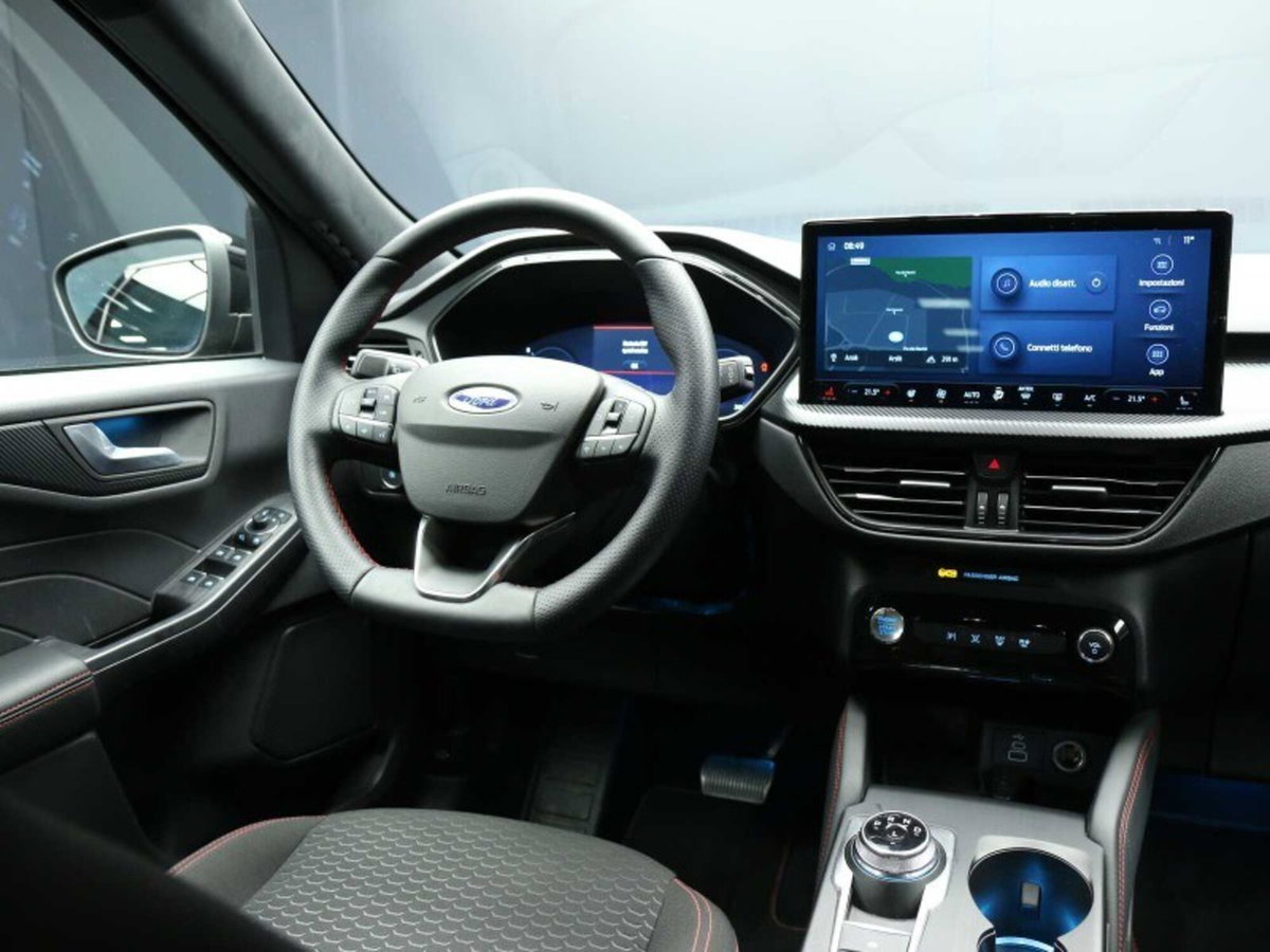Ford Kuga 2.5 full hybrid ST-Line X 2wd 180cv auto (17)