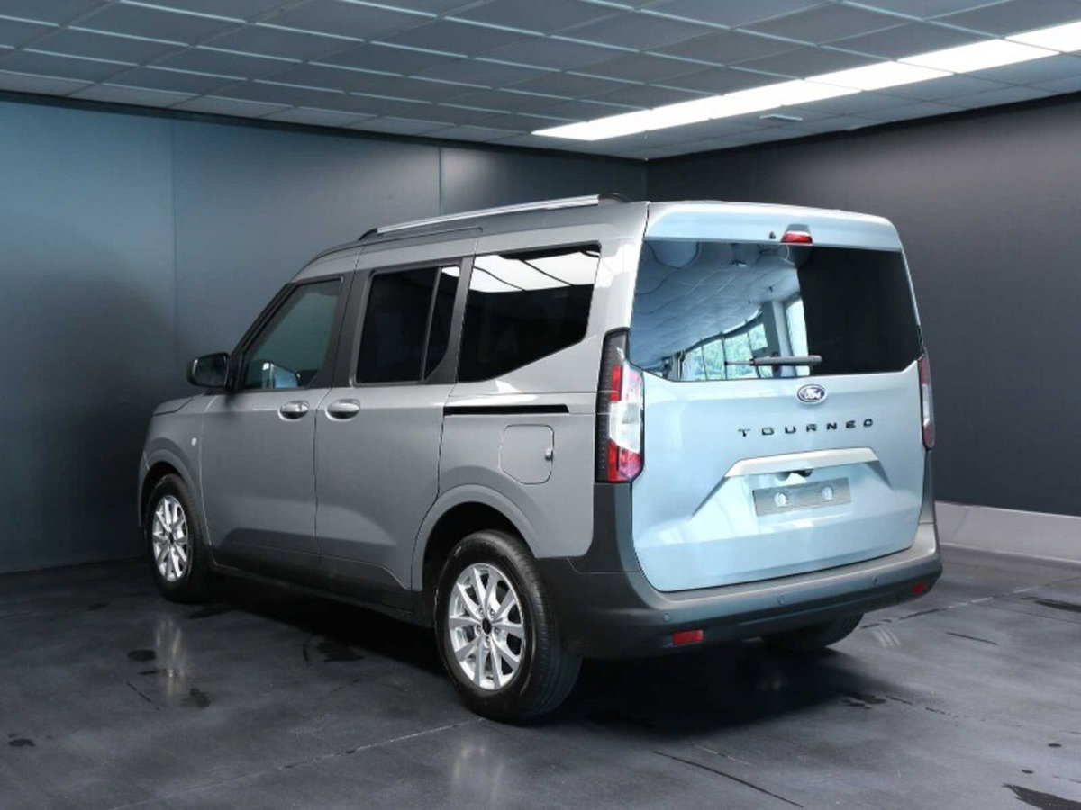 Ford Tourneo Courier 1.0 EcoBoost 100 CV Titanium (6)