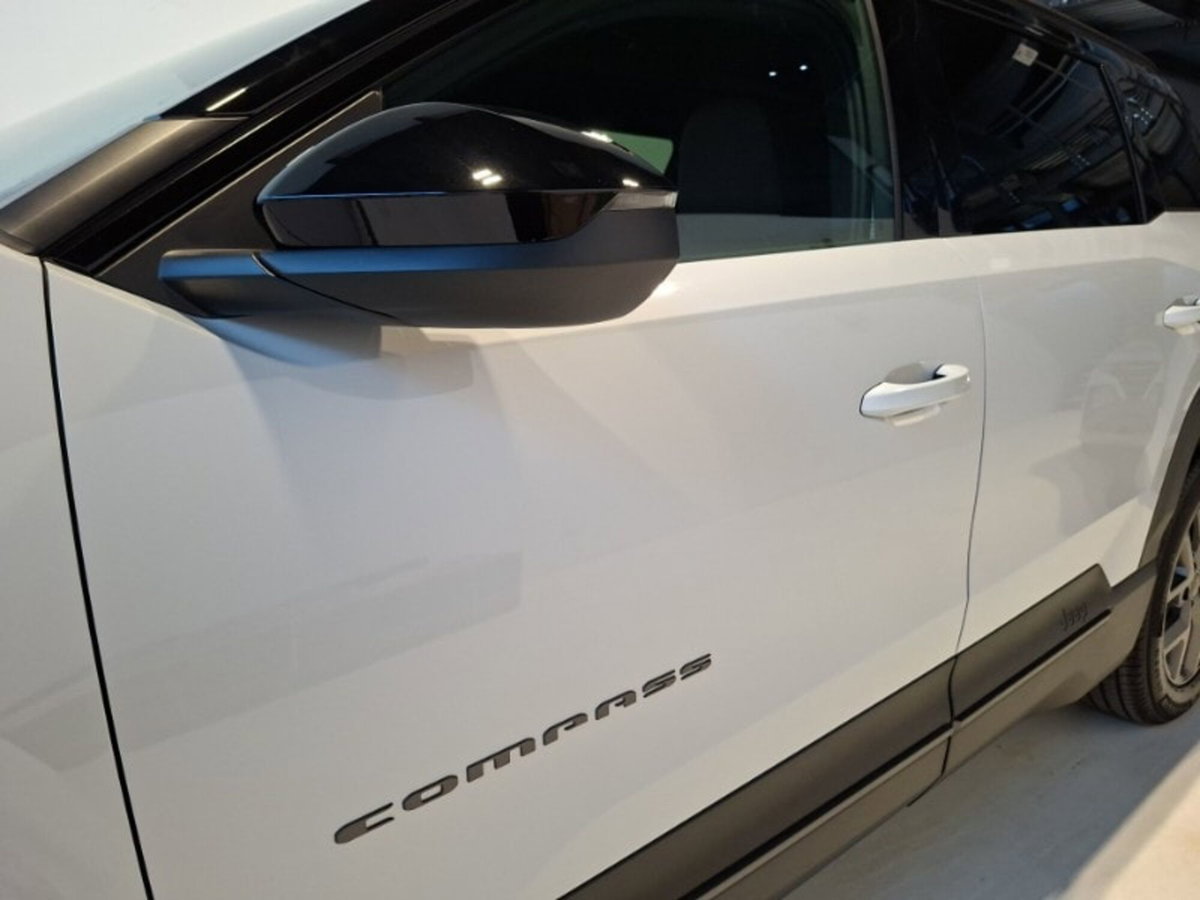 Jeep Compass 1.2 turbo 48V e-hybrid Summit fwd 145cv edct6 (8)