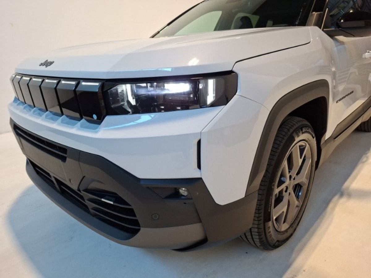 Jeep Compass 1.2 turbo 48V e-hybrid Summit fwd 145cv edct6 (9)