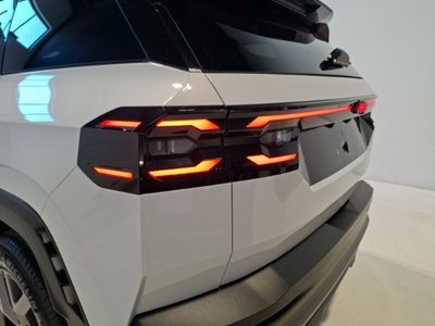 Jeep Compass 1.2 turbo 48V e-hybrid Summit fwd 145cv edct6 (10)