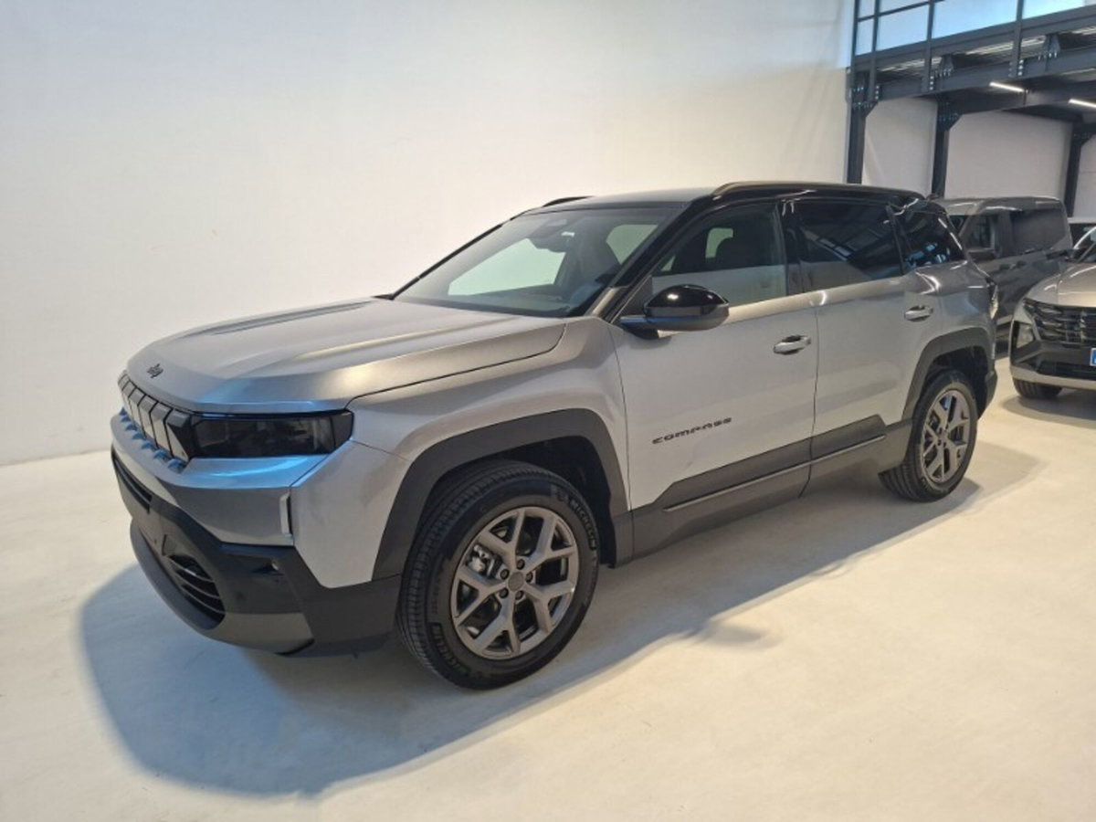 Jeep Compass 1.2 turbo 48V e-hybrid Summit fwd 145cv edct6 (3)
