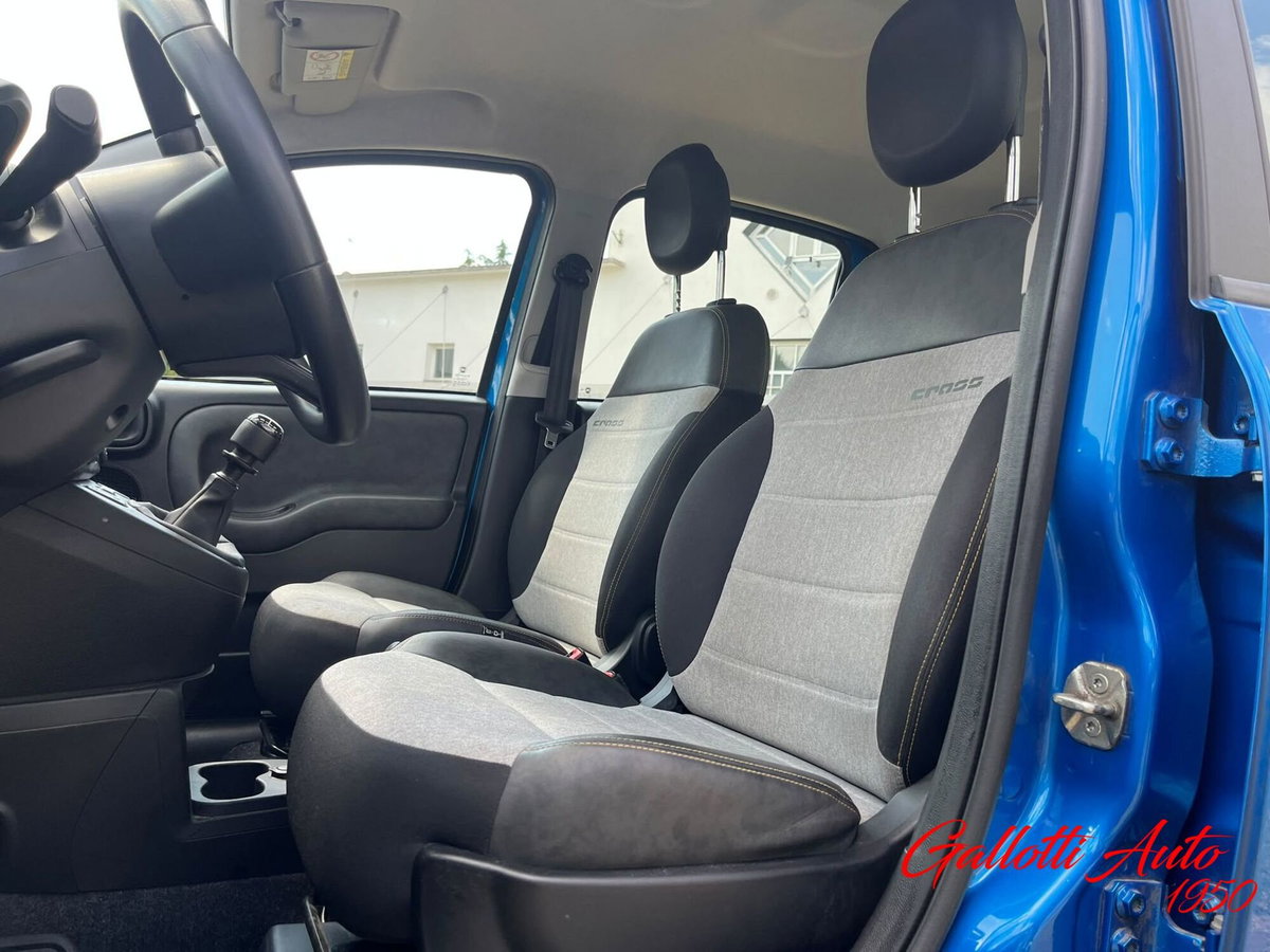 Fiat Panda Cross Cross 1.0 FireFly S&S Hybrid (9)