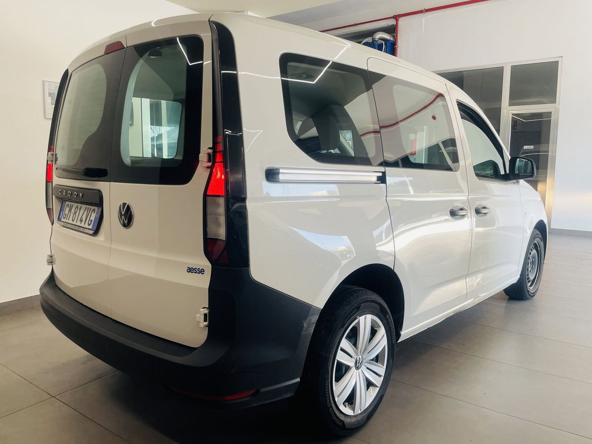 Volkswagen Veicoli Commerciali Caddy Furgone cargo maxi 2.0 tdi scr 102cv Business (4)