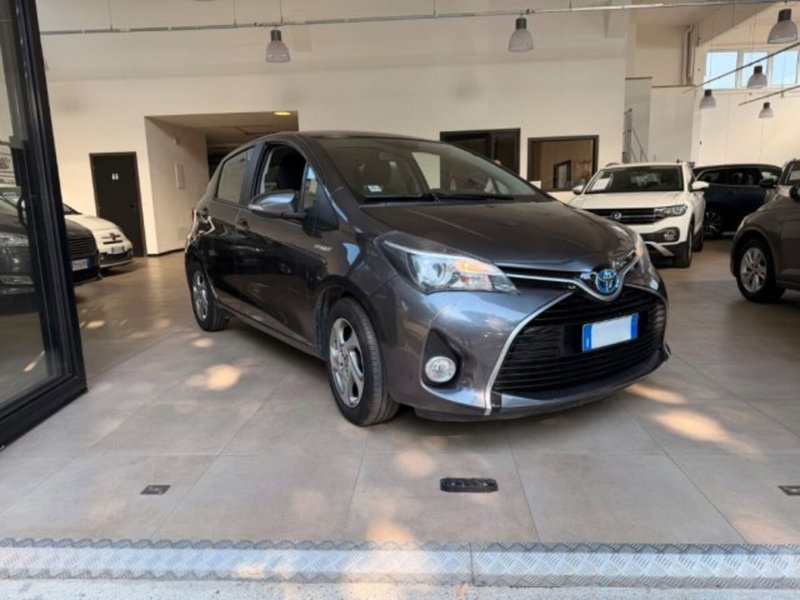 Toyota Yaris 1.5 Hybrid 5 porte Lounge