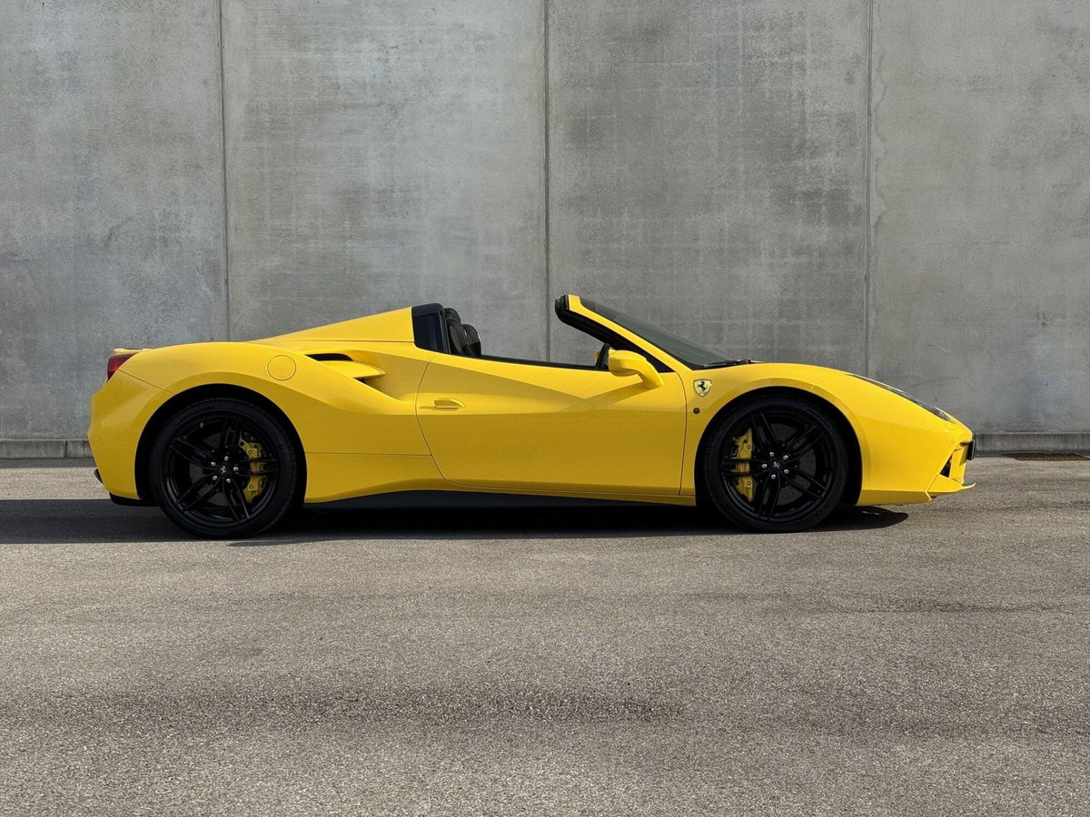 Ferrari 488 Spider 488 Spider (6)