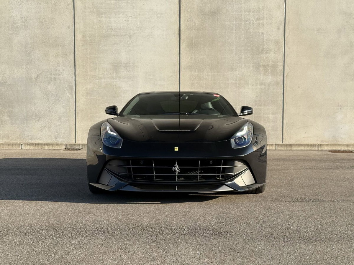 Ferrari F355 Coupé F1 berlinetta (2)