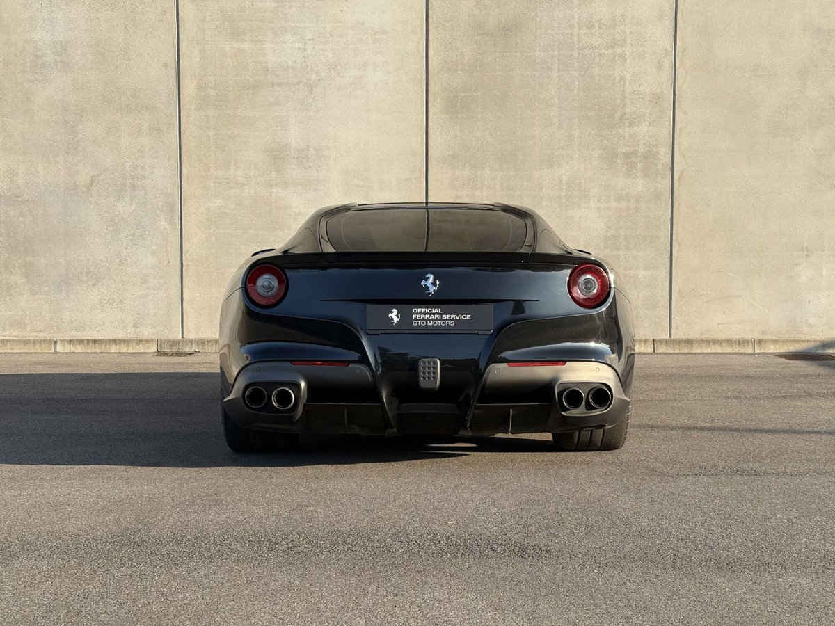 Ferrari F355 Coupé F1 berlinetta (5)