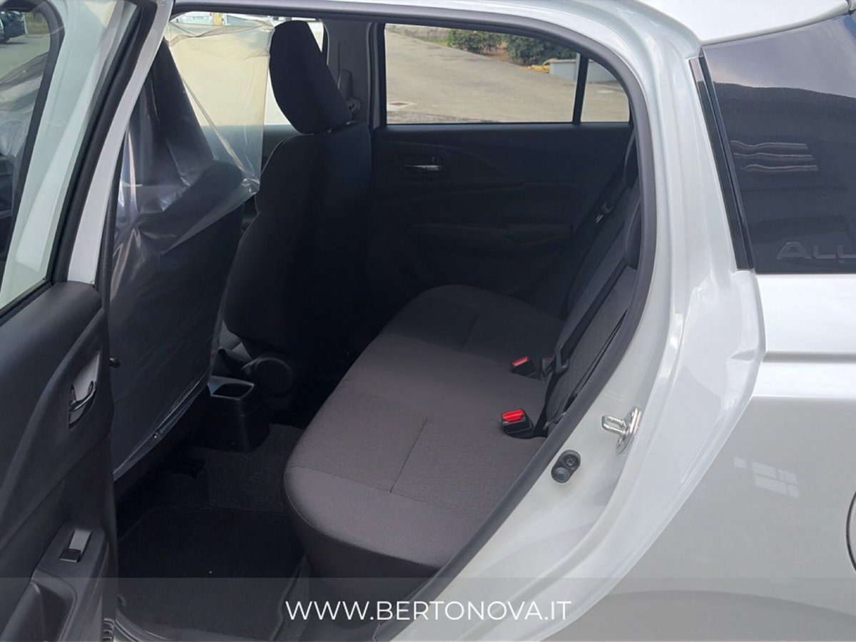 Suzuki Swift 1.2 Hybrid 4WD AllGrip Easy Top (12)