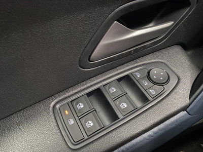 Dacia Duster 1.2 mild hybrid Journey 130cv (18)