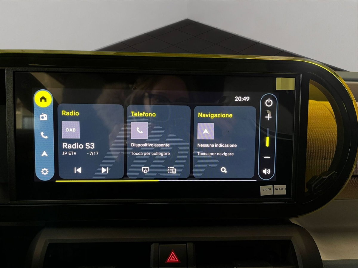 Fiat Grande Panda 1.2 hybrid La Prima 110cv edct (12)