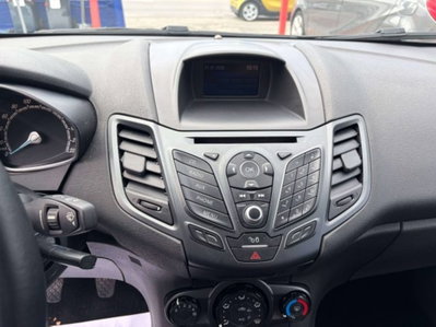 Ford Fiesta Plus 1.4 5 porte Bz.- GPL (9)