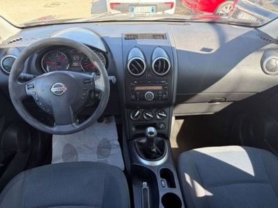 Nissan Qashqai 1.6 16V Visia (6)