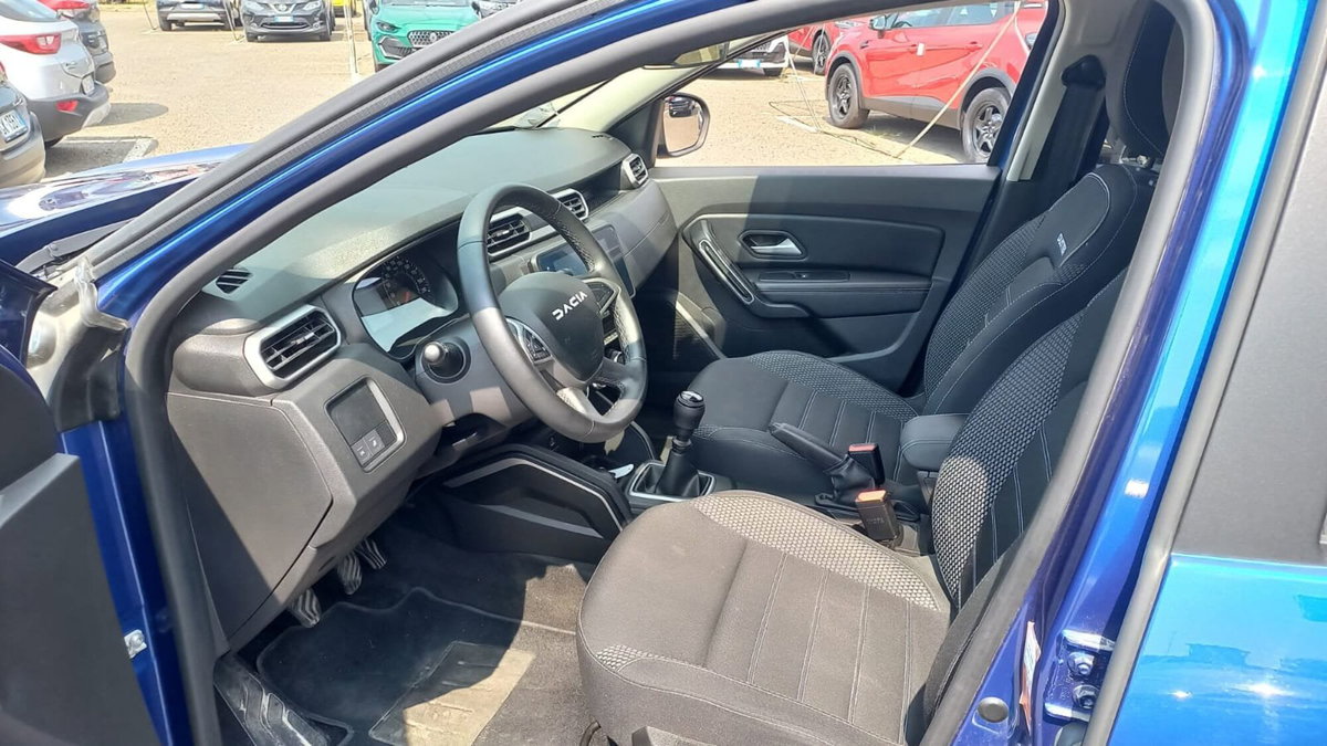 Dacia Duster 1.0 TCe GPL 4x2 Journey (5)