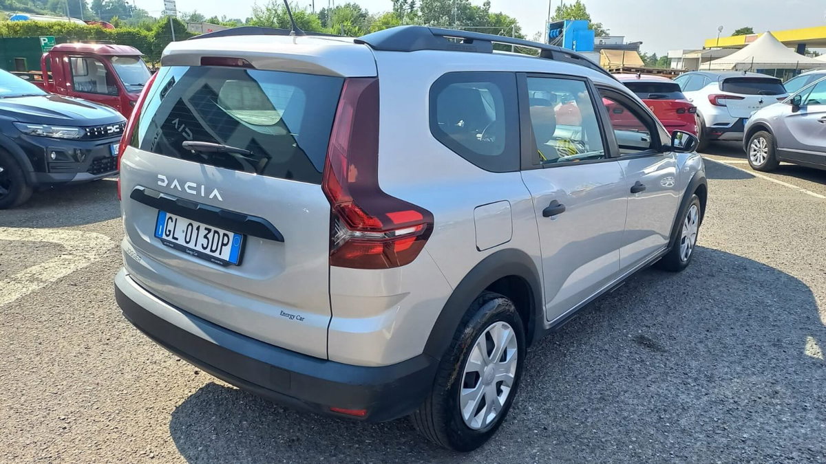 Dacia Jogger 1.0 tce Essential Gpl 100cv (4)