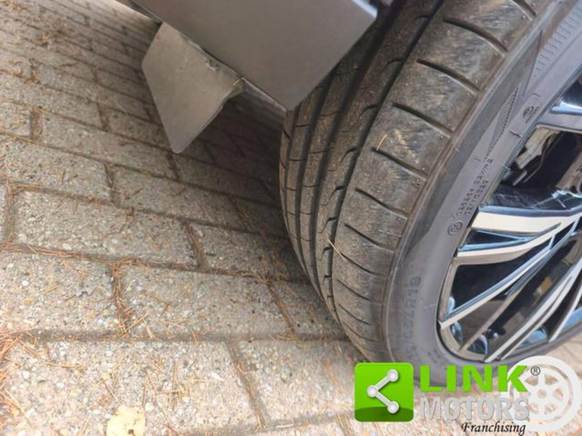 Nissan Juke 1.0 DIG-T 117 CV N-Design (19)